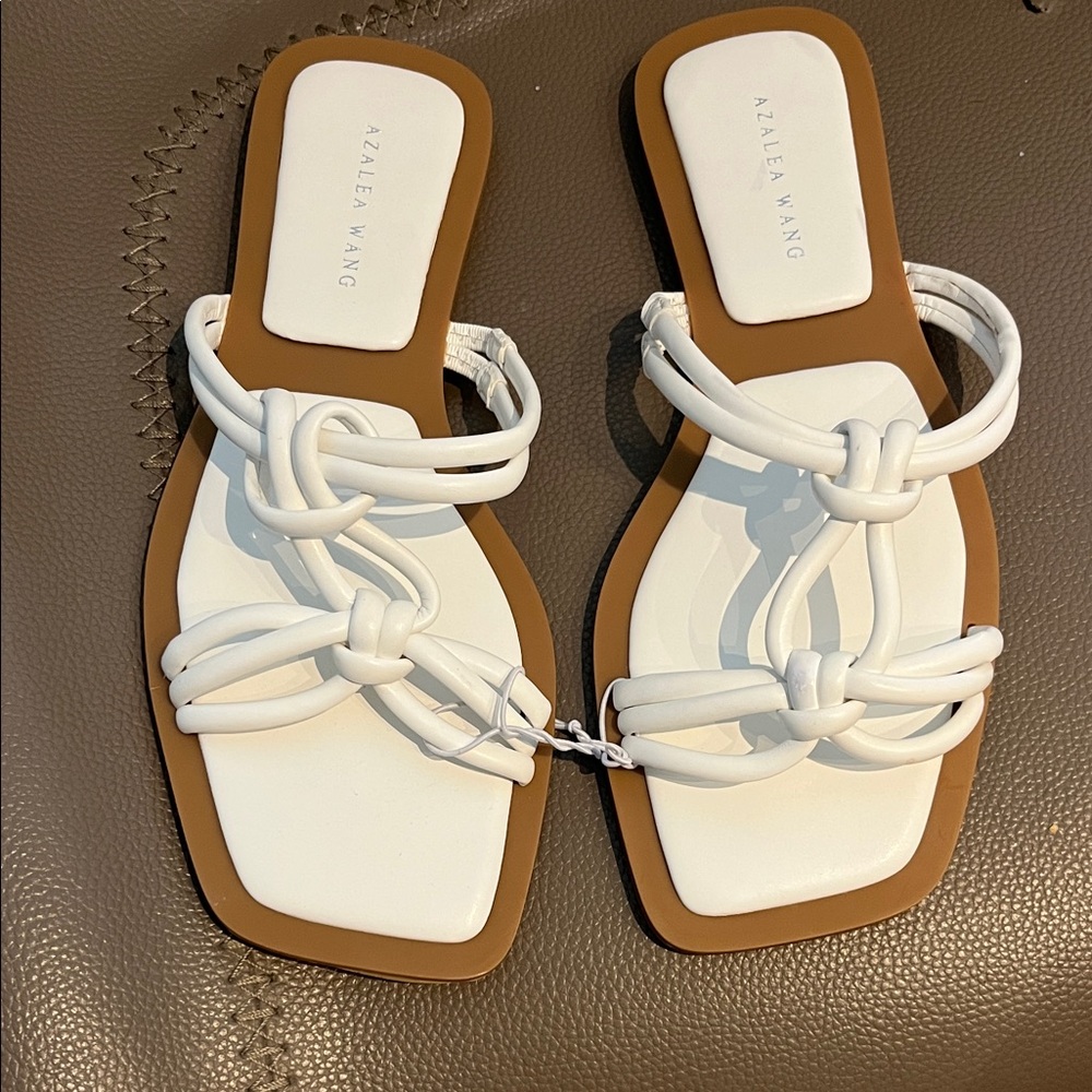 Azalea Wang | White Knotted Sandals size 8
